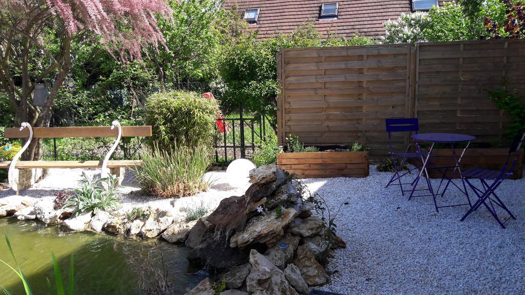 La Maison Du Bonheur Saintry-sur-Seine Esterno foto