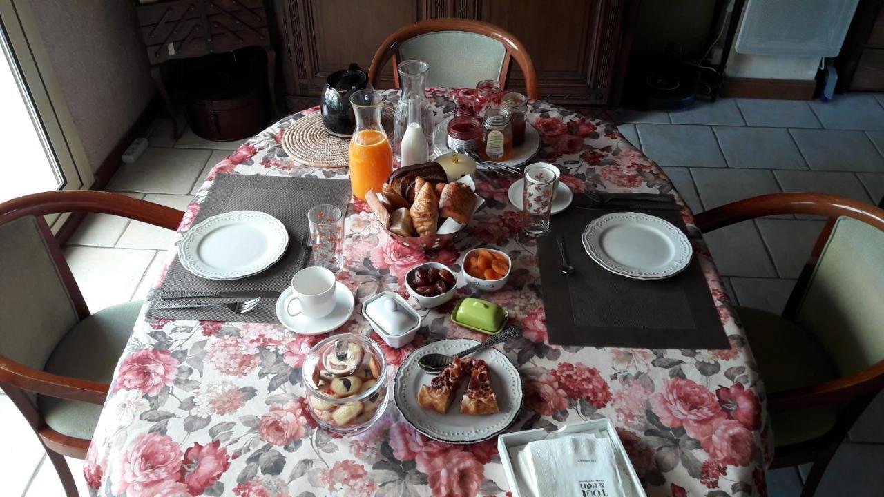 La Maison Du Bonheur Saintry-sur-Seine Esterno foto